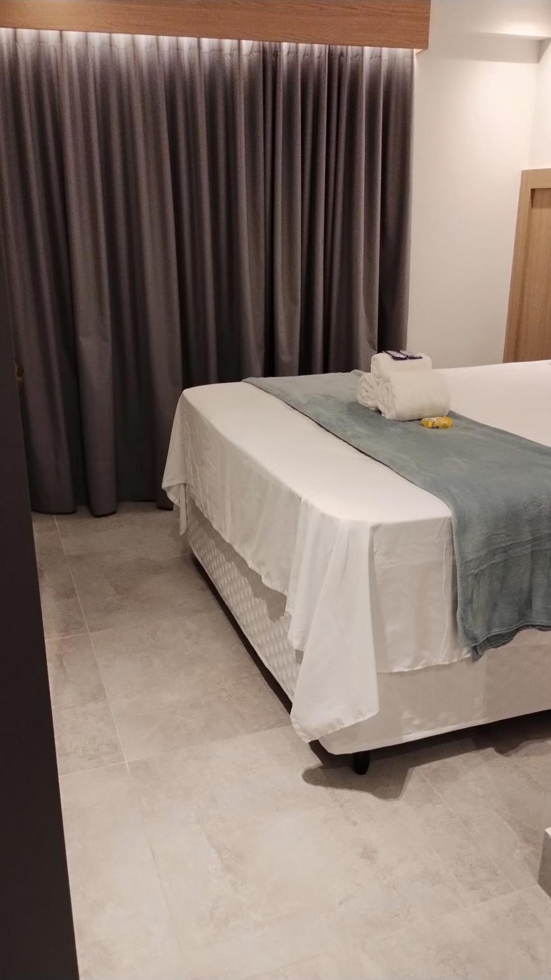 Apto 203 Legacy Suites โจเอาเปสโซอา ภายนอก รูปภาพ